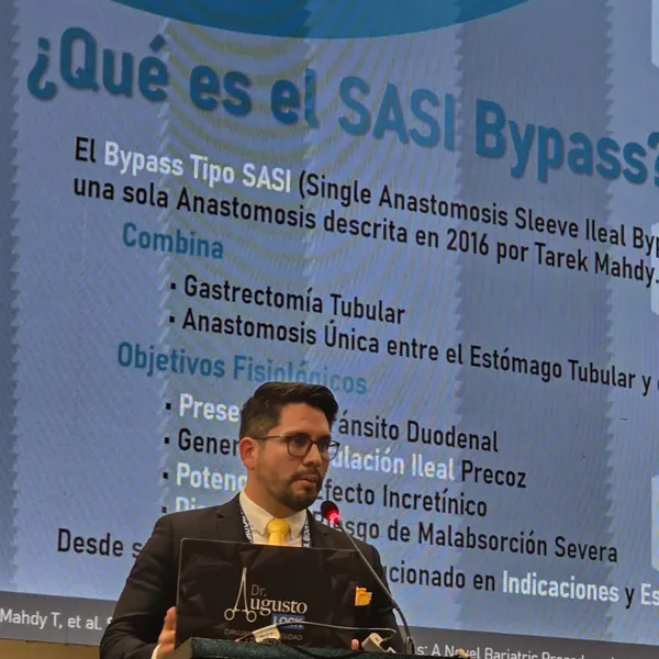 El Dr. Augusto Lock como ponente sobre el bypass SASI
